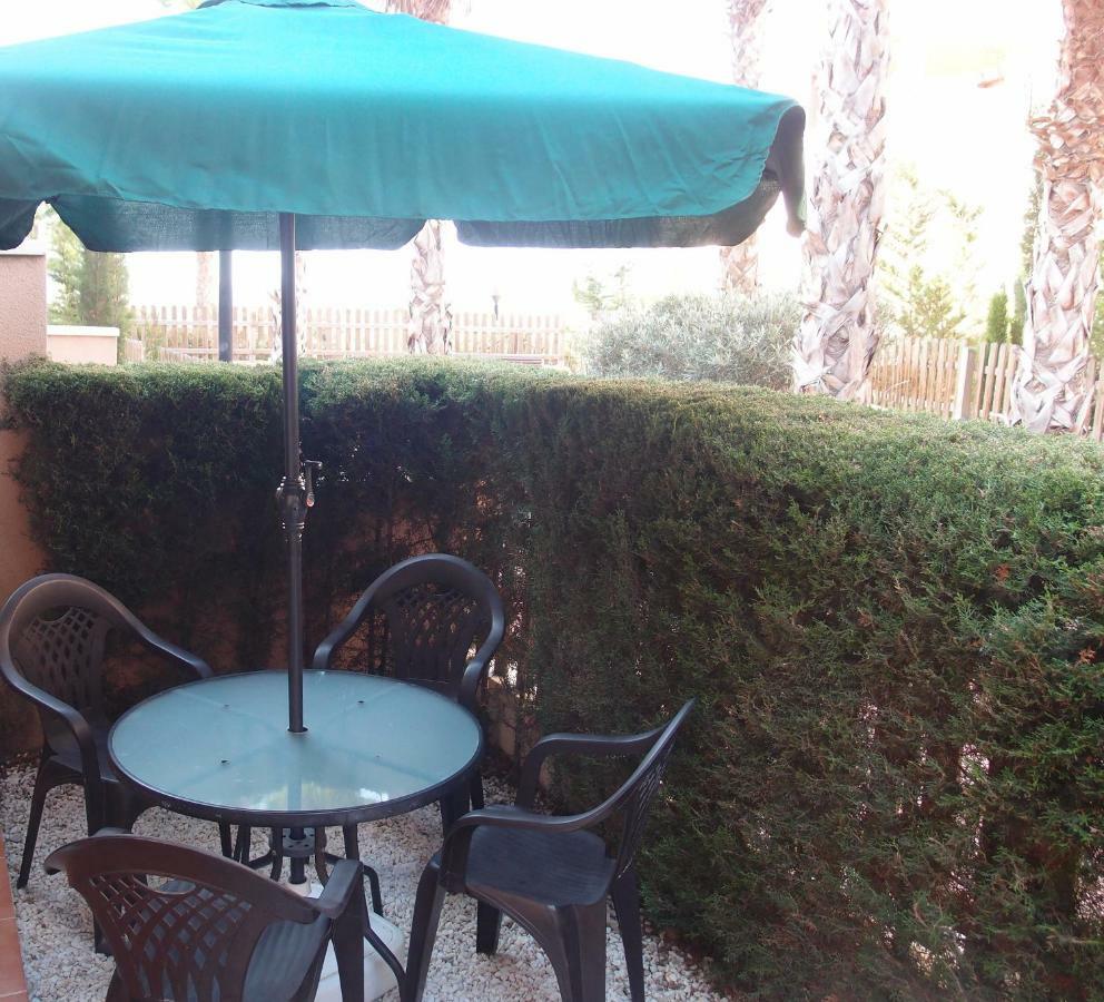 Apartamento Tranquilo Cerca De Buena Piscina Y Con Buen Aire Acondicionado Águilas Buitenkant foto