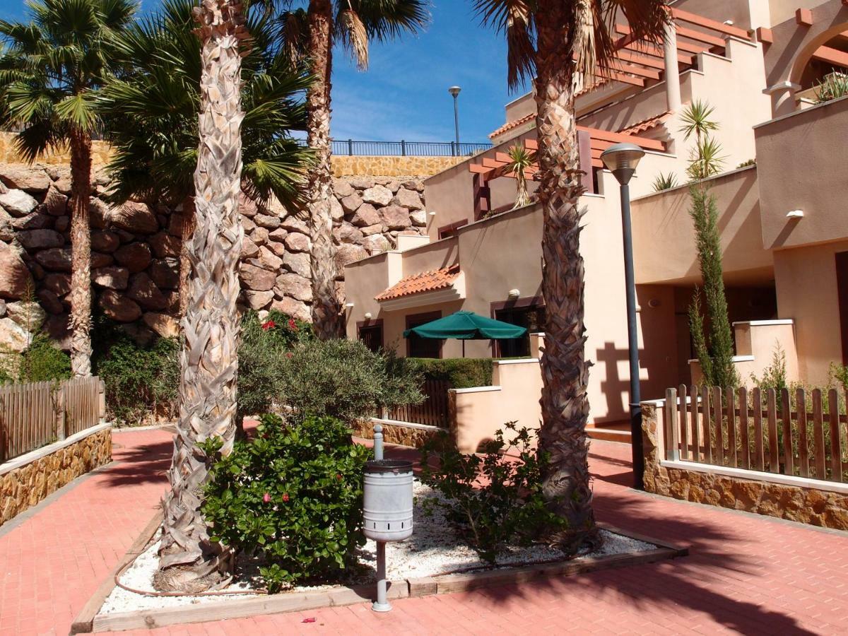 Apartamento Tranquilo Cerca De Buena Piscina Y Con Buen Aire Acondicionado Águilas Buitenkant foto