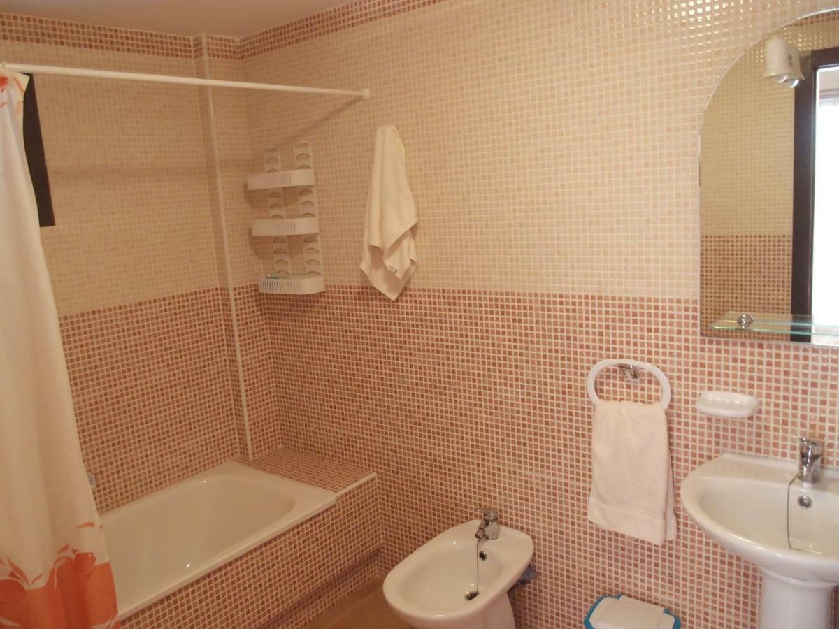 Apartamento Tranquilo Cerca De Buena Piscina Y Con Buen Aire Acondicionado Águilas Buitenkant foto