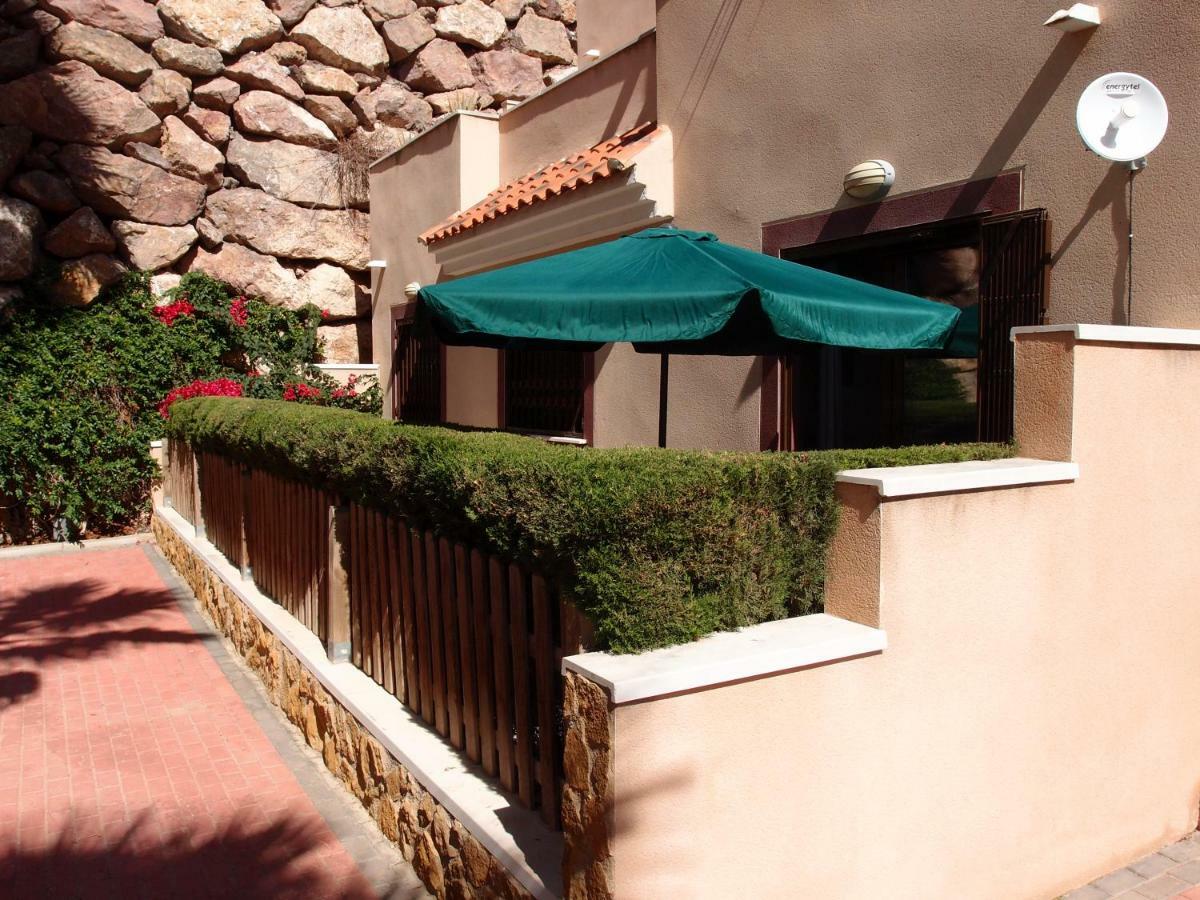 Apartamento Tranquilo Cerca De Buena Piscina Y Con Buen Aire Acondicionado Águilas Buitenkant foto