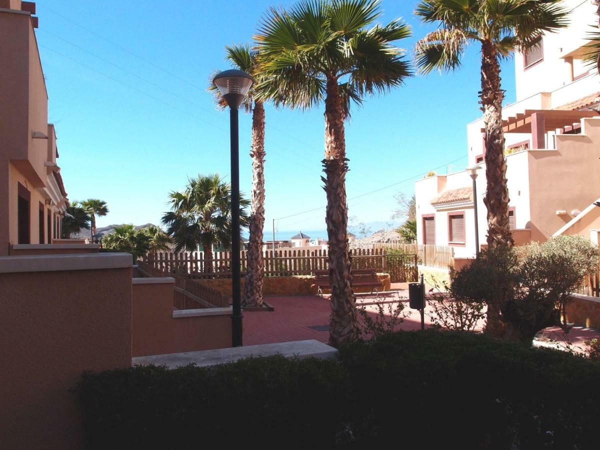 Apartamento Tranquilo Cerca De Buena Piscina Y Con Buen Aire Acondicionado Águilas Buitenkant foto